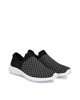  BUCIK Sports Shoes upto 85% off starting At Rs.449