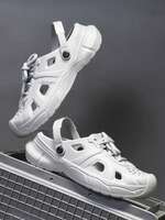 Upto 89% off on HRX Footwear