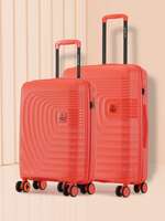 Up to 90% Off on Nasher Miles Trolley Bags 