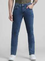 Jack & Jones - Upto 60% Off on Men's Slim FIt Jeans 