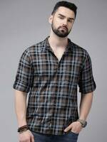 Jai Textiles  Men Slim Fit Checkered Spread Collar Casual Shirt