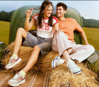 Mochi The Season Finale Sale :  Upto 70% off on Footwear + Extra 10% off + 5% Prepaid Off