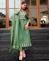 Upto 86% off on Nyrika Clothing