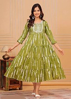 Women Embroidered Cotton Blend Flared Kurta (Green)