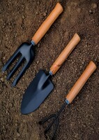 Myntra : DeoDap Set Of 3 Black Garden Tool Kit