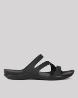 Crocs - Up To 62% Off on Women's Flat 