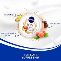 Fresh - NIVEA Soft Light Moisturizer 100ml | Playful Peach | For Face, Hand & Body, Instant Hydration | Non-Greasy Cream | With Vitamin E & Jojoba Oil | All Skin Types