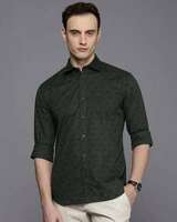 Kenneth Cole Clothing Upto 80% Off