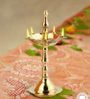 Pepperfry What The Fry Deals : Upto 83% Off on Ceramic Storage jar, 7 Inch Brass Pooja Diya & more