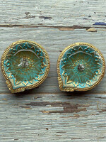 Buy Ariana Set Of 2 Teal Blue & Maroon Textured Terracotta Pooja Diyas - Pooja Essentials for Unisex 20331910 | Myntra
