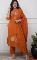 Kurta Sets For Women Up to 90% Off