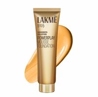 Lakmé 9 to 5 Weightless Mousse Foundation  (02 Beige Vanilla, 25 g)