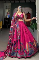 Upto 92 % off on Women's Lehenga Cholis
