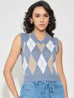 Buy Sweaters and Sweatshirts For Women Up to 90% Off