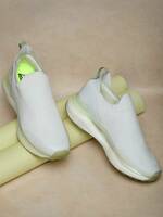 abros shoes at huge discount (flipkart)