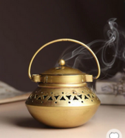 Pepperfry Mega Festive Deals : Upto 80% Off  Glass Set, Metal tea light holder & more starting from ₹79