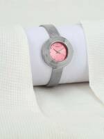 Van Heusen Watches upto 79% off starting From Rs.656