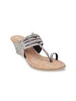 Mochi - Up To 66% Off on Footwear 