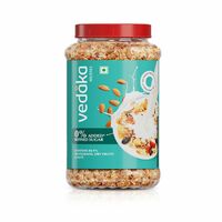 Amazon Brand - Vedaka Muesli | 1 Kg Jar | Contains 88.9% Dry Fruits, Nuts and Multgrains | No Added Refined Sugar | High in Fiber | No Added Preservatives | Quick Breakfast