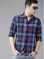 Roadster Men Navy Blue Magenta Pink Regular Fit Checked Casual Shirt