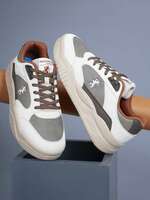 Red Tape - Up To 85% Off on Sneakers 