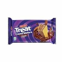 BRITANNIA Treat RICH CRÈME CHOCO FLAVOURED WAFERS at 7rs only !