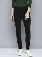 Levis - Up To 60% Off on Women Jeans + Rs. 250 Off on Order Above Rs. 1000 on Coupon