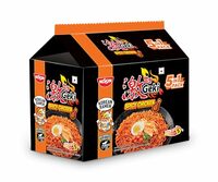Nissin Geki Korean Ramen Spicy Chicken Instant Noodles-5 in1,400gm [Location Specific]