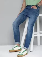 Flat 70% Off on Levi's Jeans