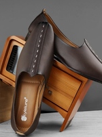 Stylelure Men Slip-On Punjabi Jutti