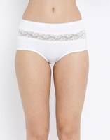 Upto 66% off on Clovia Bra & Panty Set