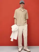 Upto 70% Off On H&M Clothing.