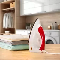 amazon basics 1000 Watts Dry Iron with Non-Stick Soleplate | Stainless Steel Base | Ergonomic | Red and White