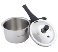 JioMart - Bergner Premium Collection Tri-Pro Outer lid Pressure Cooker 3 L(location specific)