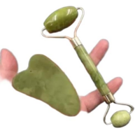 Bazaar : Facial Massage Roller with Gua sha 