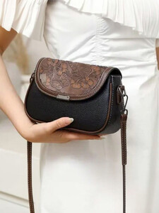 Steal deal Handbag @155 