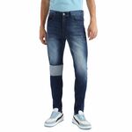 

Campus Sutra Men Regular Jeans


