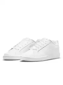 Nike Upto 60% Off on Shoes 