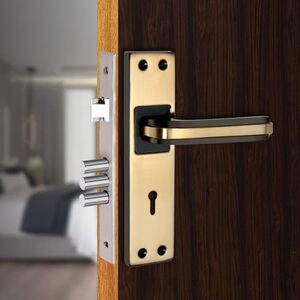 Milton Iron MHI-Liner Black.Gold 7 Inch Iron Mortise Lock Set with Lock Handle