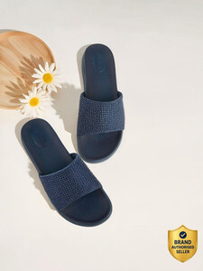 Upto 90% Off On Red Tape Women's Slippers & Flip Flops