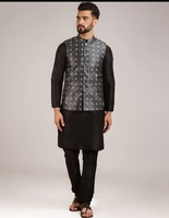 Upto 94% Off On SAUJANYA Kurta Set