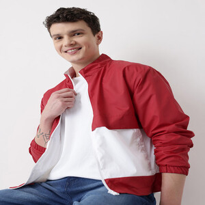 Myntra: Mast & Harbour Mock Collar Colorblocked Tailored Jacket @ ₹647 (76% Off)