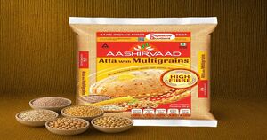 (kochi 682004) Aashirvaad Multigrains Atta 1 kg