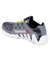 Reebok Kids shoes 50 % - 70 % OFF @ Snapdeal