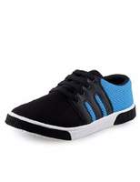 Flat 70% Off On Footwear @Amazon