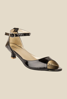 Tatacliq upto 85 ℅ Off On Branded Women Sandals