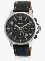 Flat 50% off on premium watches