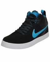 Nike shoes Flat 60 % CASHBACK