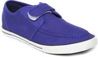 Flat 79% Off On Casual Shoes [Roadster, Kook N Keech, Mast & Harbour, HRX]