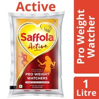 Saffola oil offer some products on loot price 